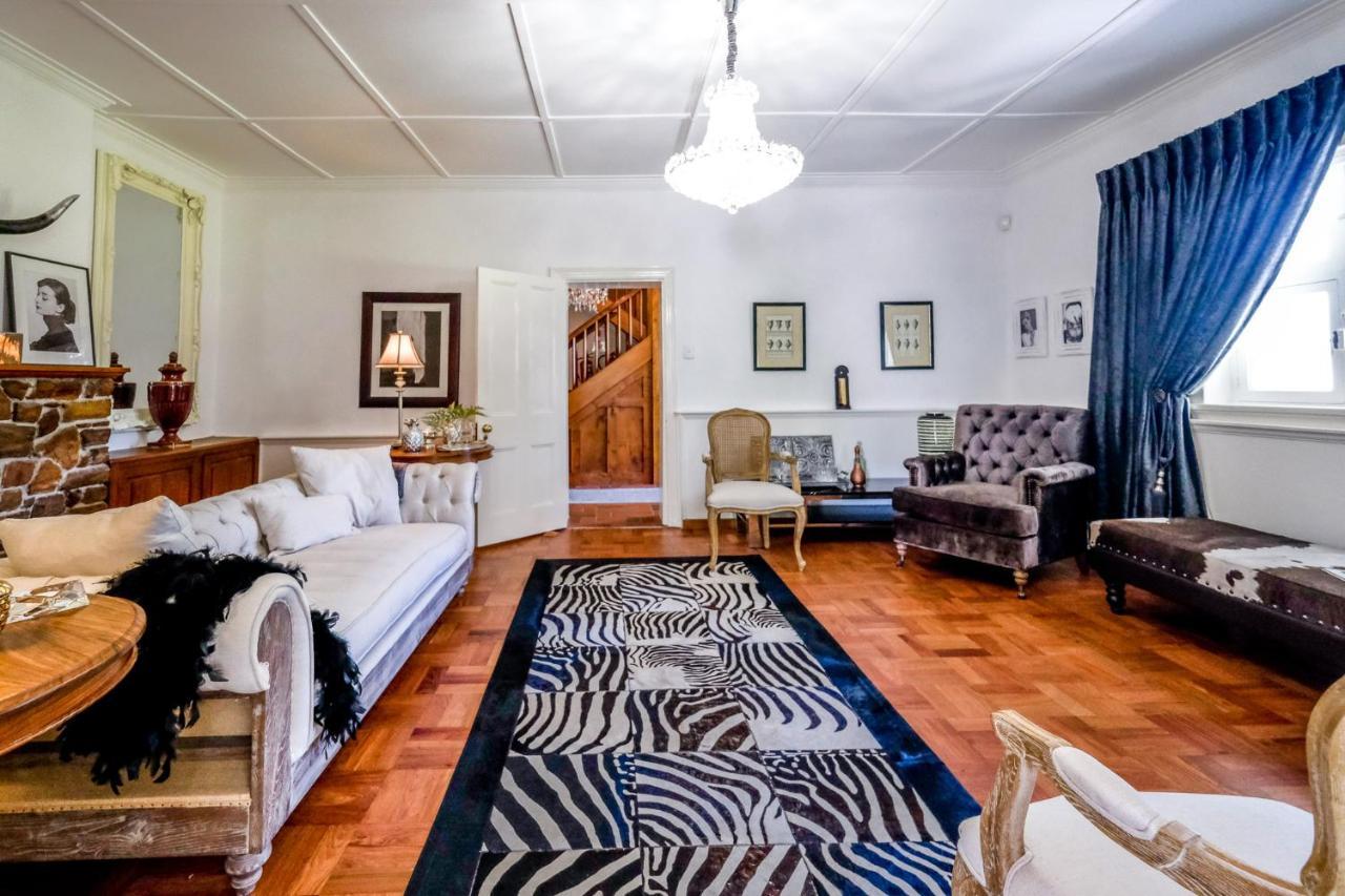 Oude Berg Guesthouse - 10 Caledon Street George Bagian luar foto